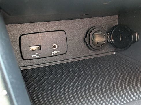 Used 2023 Subaru Crosstrek 2.0i image 24