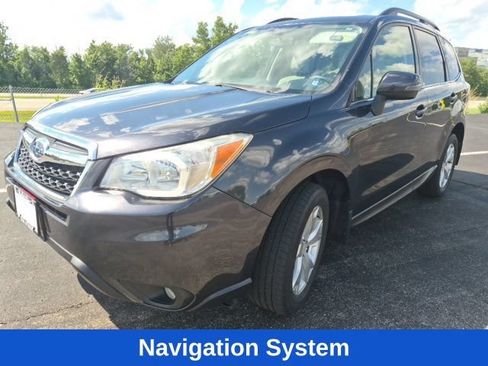 Used 2014 Subaru Forester 2.5i Touring AWD/4WD image 2