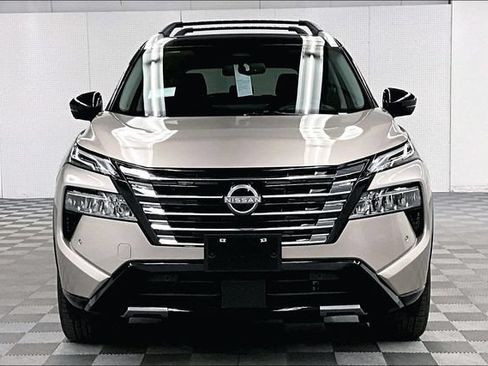 New 2026 Nissan Rogue Platinum AWD/4WD image 17