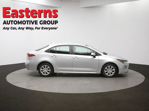 Used 2023 Toyota Corolla LE image 40