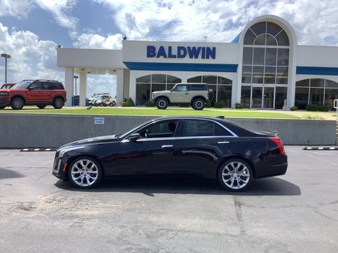 Used 2019 Cadillac CTS Luxury image 4