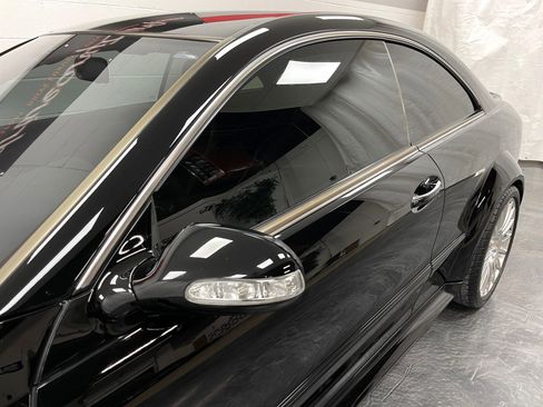 Used 2008 Mercedes-Benz CLK 63 AMG Black Series image 21