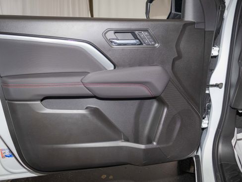 New 2026 Chevrolet Colorado Z71 w/ Technology Package AWD/4WD image 8