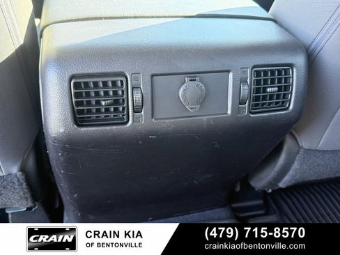 Used 2015 Toyota Tundra SR5 image 28