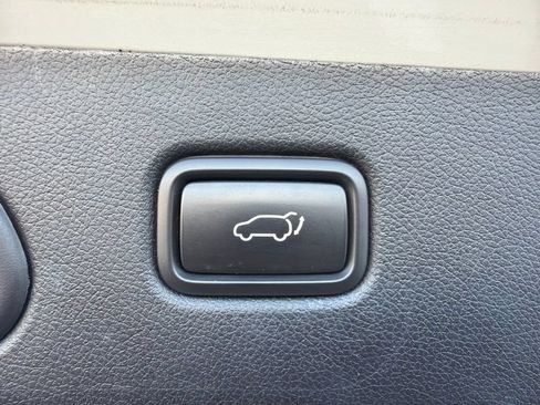Used 2021 Kia Sportage EX w/ EX Technology Package FWD image 48