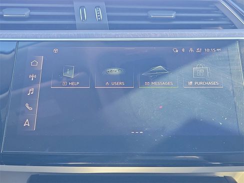 Used 2021 Audi e-tron Premium Plus w/ Premium Plus Package image 26