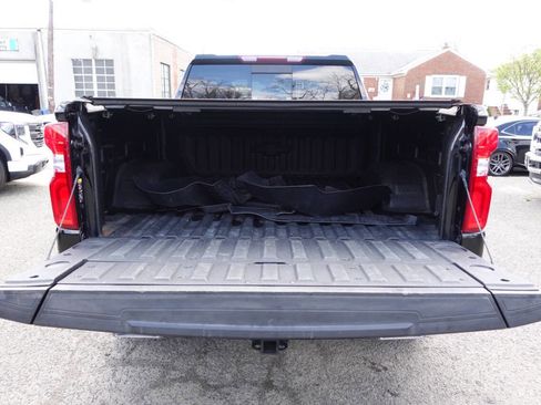 Used 2022 Chevrolet Silverado 1500 LT Trail Boss image 32