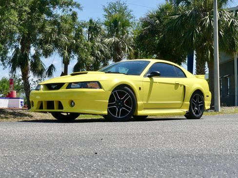 Used 2001 Ford Mustang GT image 10