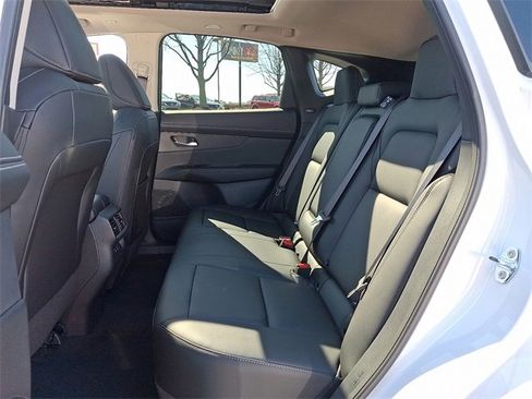 New 2025 Nissan Murano SL image 8