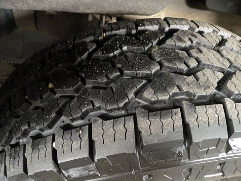 Used 2021 GMC Sierra 1500 AT4 image 15