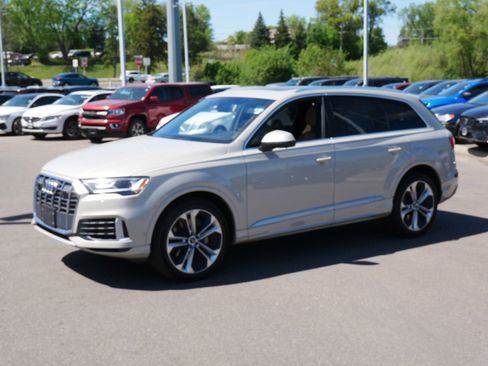 Used 2021 Audi Q7 3.0T Premium Plus w/ Executive Package AWD/4WD image 3