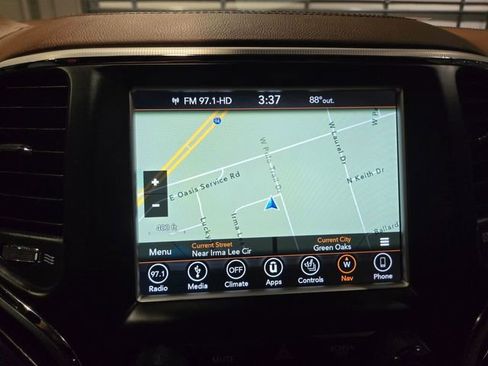 Used 2018 Jeep Grand Cherokee Summit image 27