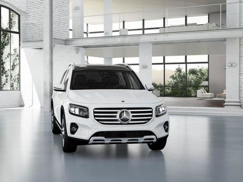 New 2026 Mercedes-Benz GLB 250 4MATIC image 8
