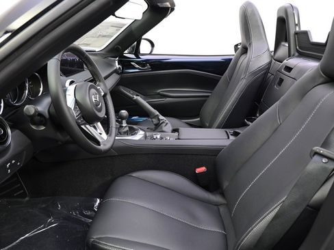 New 2025 MAZDA MX-5 Miata Grand Touring w/ Weather Package image 17