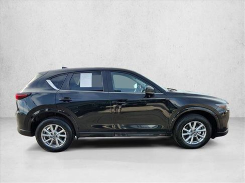 Used 2025 MAZDA CX-5 AWD 2.5 S w/ Preferred Package image 4