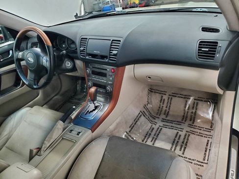 Used 2006 Subaru Outback 3.0R L.L. Bean w/ Popular Equipment Group 2B AWD/4WD image 13