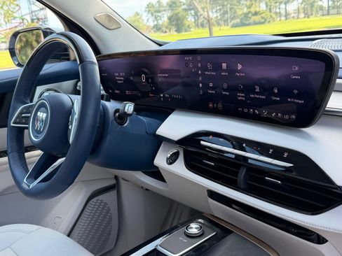 Used 2026 Buick Enclave Avenir w/ Super Cruise Package FWD image 23