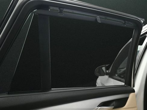 Used 2014 BMW X5 xDrive50i image 14