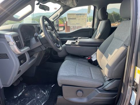 New 2025 Ford F250 XL w/ STX Appearance Package image 7