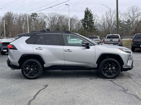 Used 2022 Toyota RAV4 XSE image 6
