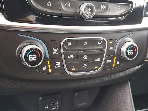 Used 2020 Chevrolet Traverse RS w/ LPO, Floor Liner Package image 17