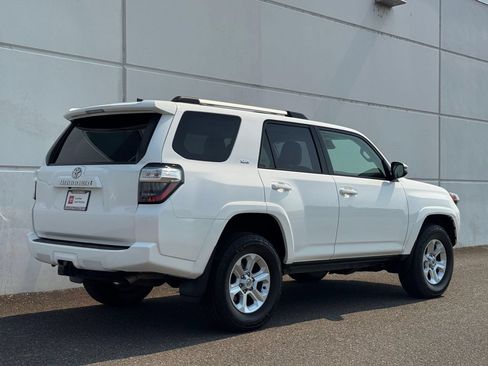 Certified 2023 Toyota 4Runner SR5 Premium w/ Moonroof Package AWD/4WD image 7