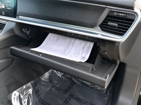 Used 2019 Porsche Panamera GTS image 62