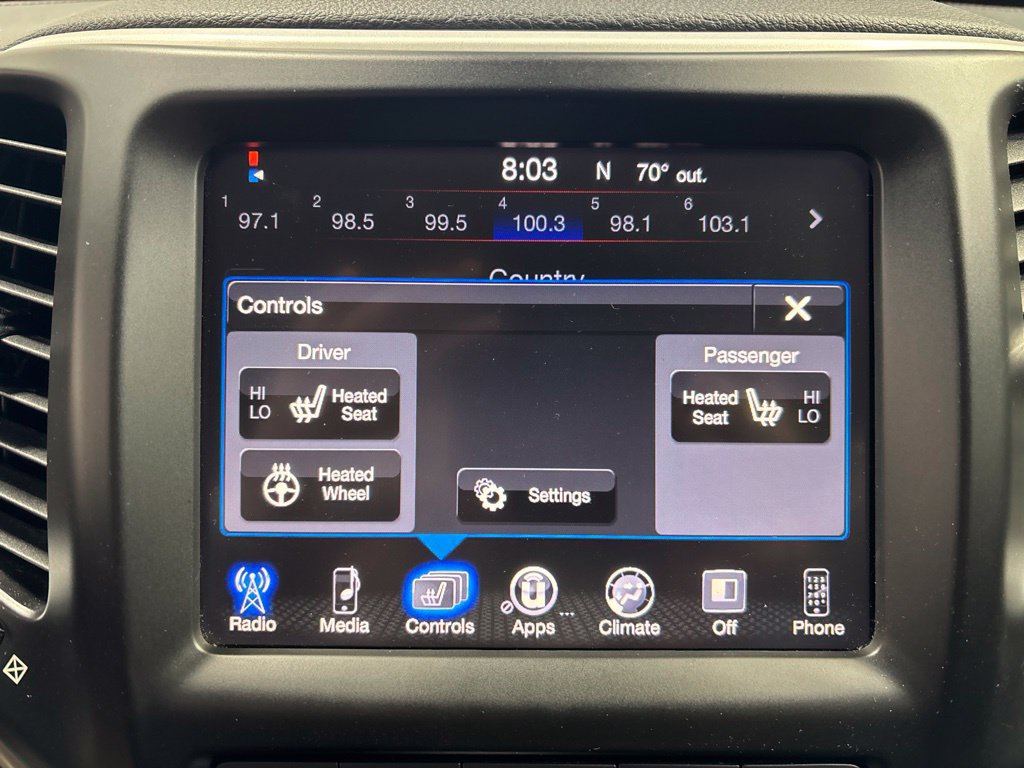 Used 2014 Jeep Cherokee Latitude w/ Cold Weather Group FWD image 17