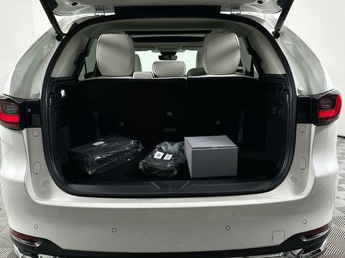 New 2026 MAZDA CX-90 3.3 Turbo w/ Premium Plus Pkg image 16
