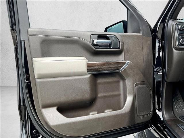 Used 2020 Chevrolet Silverado 1500 RST w/ All-Star Edition RWD image 18
