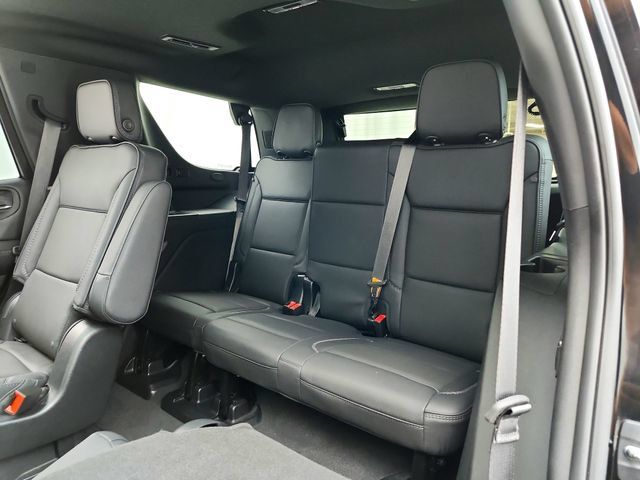 Used 2023 GMC Yukon Denali w/ Max Trailering Package AWD/4WD image 30