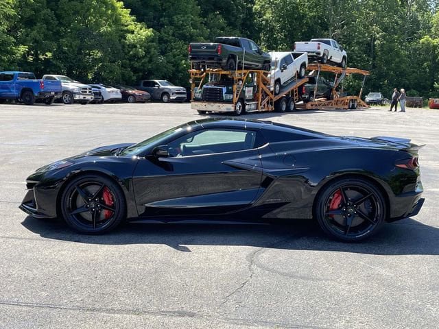 New 2026 Chevrolet Corvette E-Ray AWD/4WD image 6