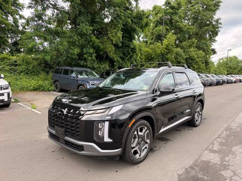 Used 2024 Hyundai Palisade Limited AWD/4WD image 8
