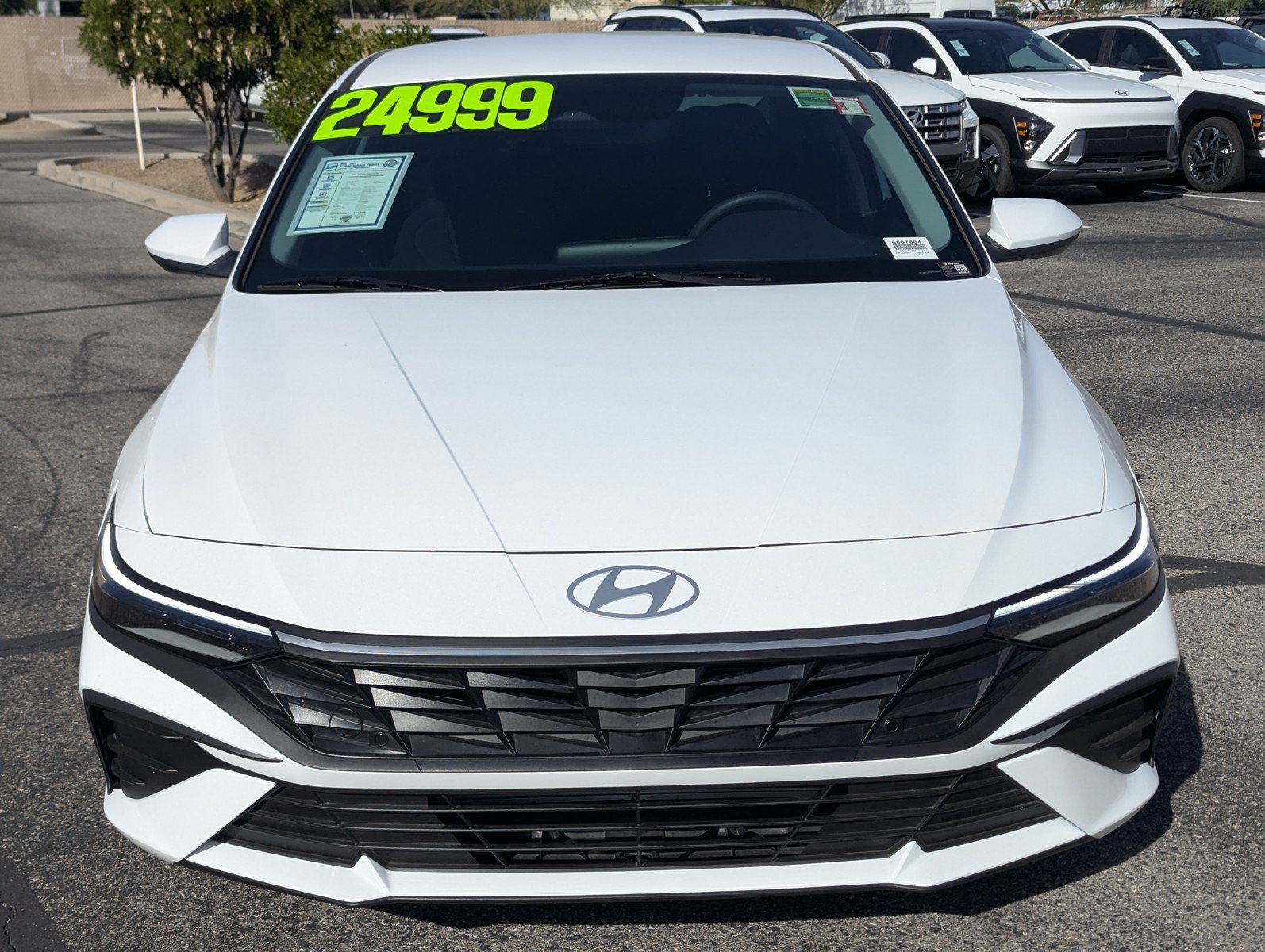 Certified 2026 Hyundai Elantra SE w/ Cargo Package FWD image 6