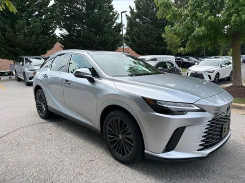 Used 2025 Lexus RX 350h w/ Convenience Package AWD/4WD image 3
