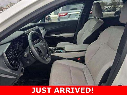 Used 2023 Lexus RX 350 Premium Plus w/ Accessory Package image 4
