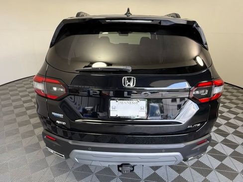 Used 2025 Honda Pilot Elite image 5