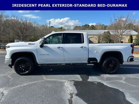 Used 2024 Chevrolet Silverado 2500 LTZ w/ LTZ Premium Package image 12