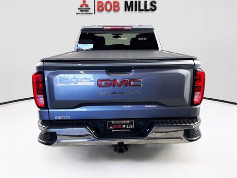 Used 2020 GMC Sierra 1500 SLE w/ SLE Value Package image 6