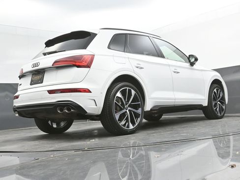 Used 2023 Audi SQ5 Prestige image 27