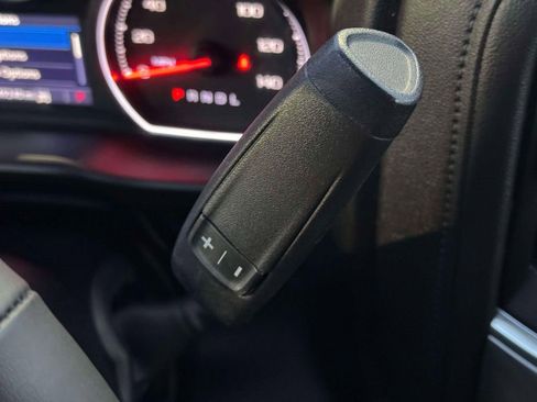 Used 2022 Chevrolet Silverado 1500 LT image 22