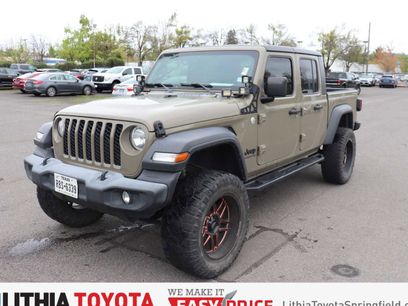 Used 2020 Jeep Gladiator Sport w/ Trailer Tow Package