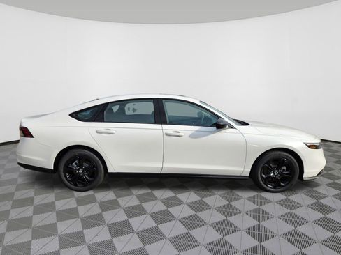 New 2025 Honda Accord SE image 6