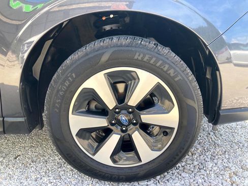 Used 2017 Subaru Forester 2.5i Limited AWD/4WD image 19