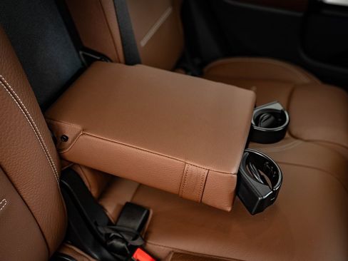 Certified 2023 Mercedes-Benz GLB 250 4MATIC image 44