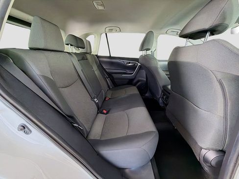 Used 2020 Toyota RAV4 XLE w/ Carpet Mat Package FWD image 25