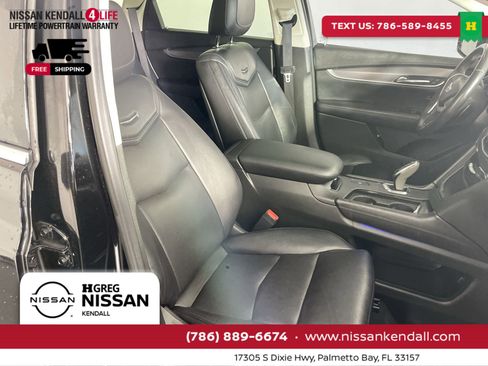 Used 2017 Cadillac XT5 Luxury image 30