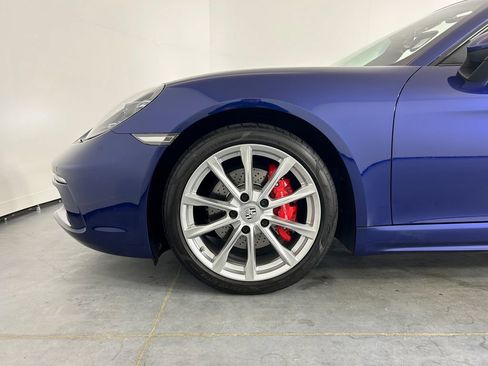 Used 2021 Porsche 718 Boxster S RWD image 11