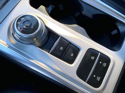 Used 2023 Ford Explorer XLT w/ Equipment Group 202A image 65