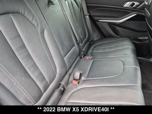 Used 2022 BMW X5 xDrive40i AWD/4WD image 26